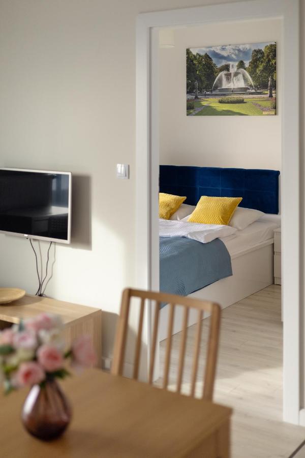 ורשה Wola Chic Blue Apartment מראה חיצוני תמונה