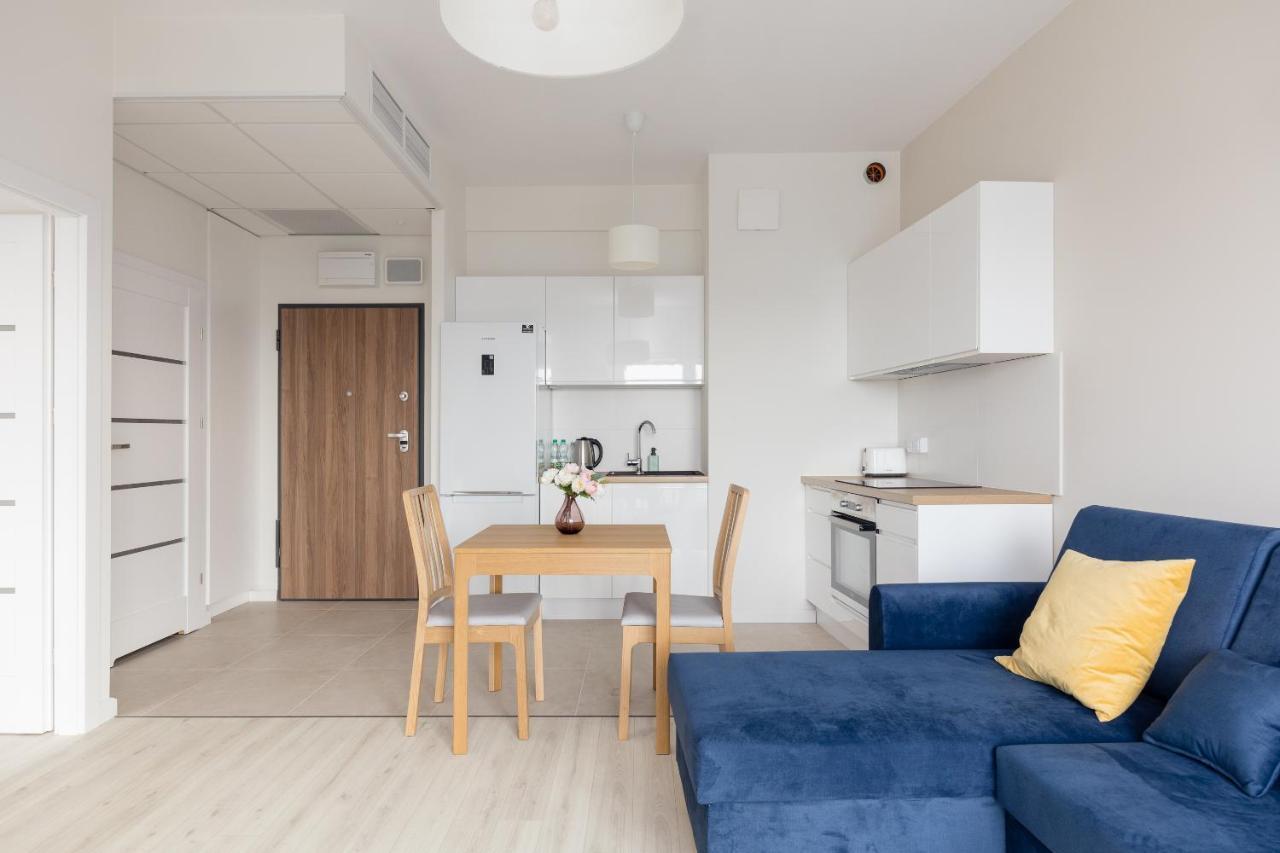 ורשה Wola Chic Blue Apartment מראה חיצוני תמונה