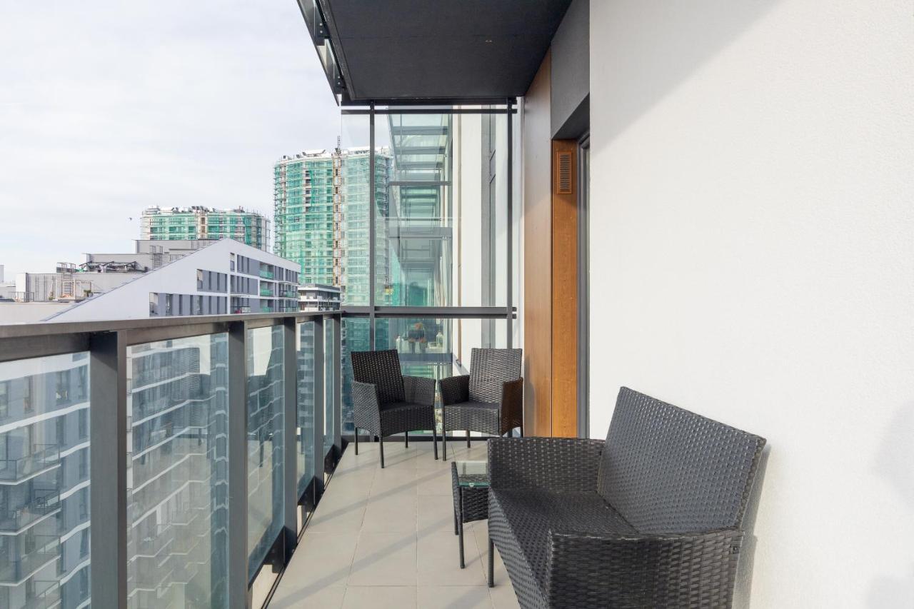 ורשה Wola Chic Blue Apartment מראה חיצוני תמונה