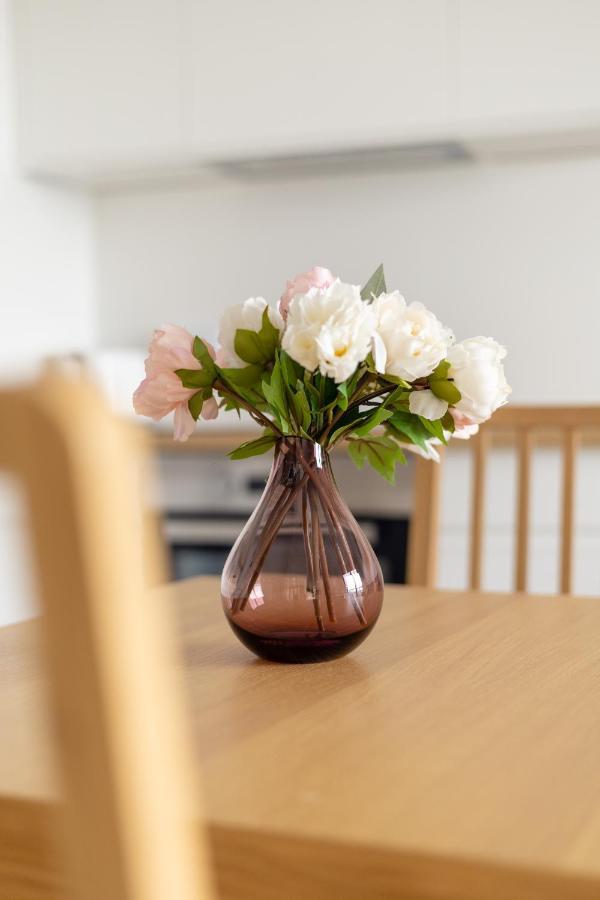 ורשה Wola Chic Blue Apartment מראה חיצוני תמונה
