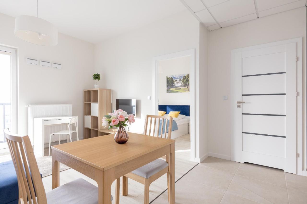 ורשה Wola Chic Blue Apartment מראה חיצוני תמונה