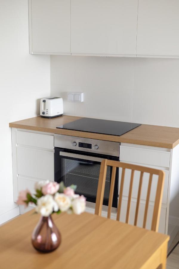 ורשה Wola Chic Blue Apartment מראה חיצוני תמונה