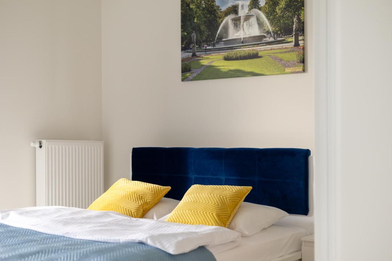 ורשה Wola Chic Blue Apartment מראה חיצוני תמונה